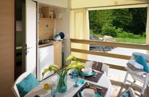 Montels House | ZEcamping 4* animé piscine dog friendly mobil-home BBQ 21m2 5 pers