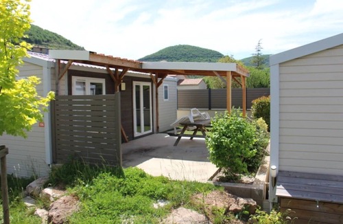 Saint-Rome-de-Tarn House | ZEcamping 4* familial piscine chiens acceptés locatif TV clim 28m2
