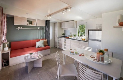 Angles House | ZEcamping 4* pet friendly terrain multisports piscine couverte