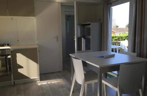 Beauvoir-Wavans House | ZEcamping 4* piscine couverte piscine chauffée pet friendly locatif TV