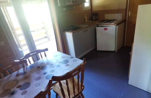 Ucel Ski Chalet | ZEcamping 4* piscine chauffée toboggans animaux acceptés locatif 21m2