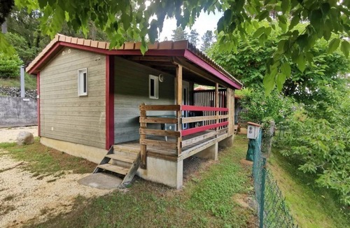 Ucel Ski Chalet | ZEcamping 4* piscine chauffée toboggans animaux acceptés locatif 21m2