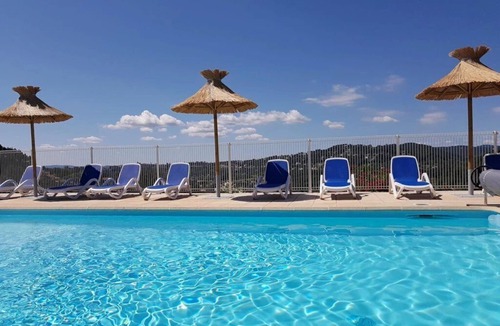Ucel Ski Chalet | ZEcamping 4* piscine chauffée toboggans chiens acceptés locatif 21m2