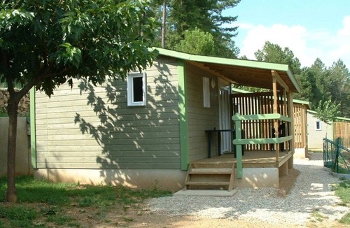 Ucel Ski Chalet | ZEcamping 4* piscine chauffée toboggans chiens acceptés locatif 21m2