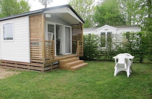 Jumieges House | ZEcamping 4* piscine couverte piscine chauffée mobil-home TV 24m2