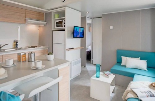Jard-sur-Mer House | ZEcamping 5* 1km plage parc aquatique mobil-home TV 30m2