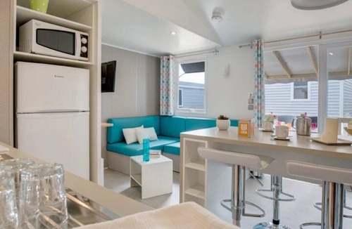 Jard-sur-Mer House | ZEcamping 5* 1km plage parc aquatique mobil-home TV 30m2