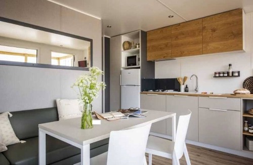 La Baule-Escoublac House | ZEcamping espace aquatique locatif TV LV BBQ 28m2