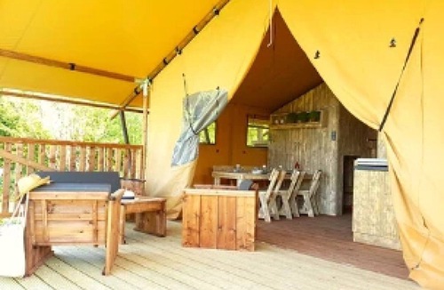 Aubigny House | ZEcamping 4* espace aquatique dog friendly animations locatif 54m2