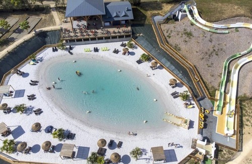Aubigny-les-Clouzeaux House | ZEcamping 4 étoiles parc aquatique club enfant locatif TV LV clim 29m2