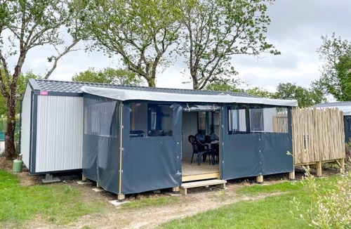 Les Moutiers-en-Retz House | ZEcamping 3 étoiles piscine couverte mobil-home TV LV BBQ 40m2
