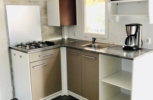 Sigean House | ZEcamping 3* piscine chauffée mobil-home TV clim 33m2 6 pers