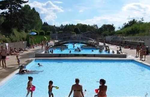 Saint-Didier-en-Velay Ski Chalet | ZEcamping 2* piscine chauffée locatif TV 35m2 4 pers