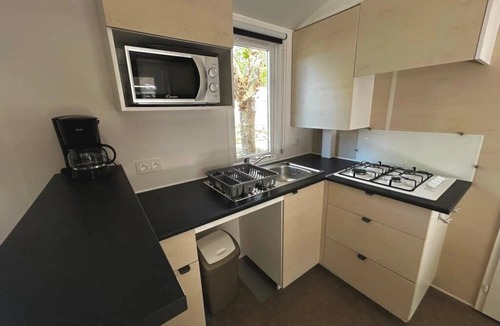 Saint-Hilaire-de-Riez House | ZEcamping 4* piscine couverte pet friendly animations locatif TV 40m2