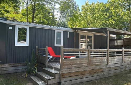 Saint-Hilaire-de-Riez House | ZEcamping 4* piscine couverte pet friendly animations locatif TV 40m2