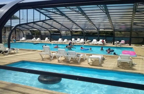 Talmont-Saint-Hilaire House | ZEcamping 3* familial piscine couverte mobil-home TV BBQ 27m2