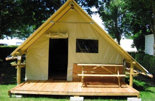 Talmont-Saint-Hilaire House | ZEcamping 3* animé piscine couverte locatif BBQ 20m2 5 pers