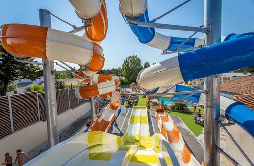 Chateau-d'Olonne House | ZEcamping parc aquatique chiens acceptés animations locatif 21m2