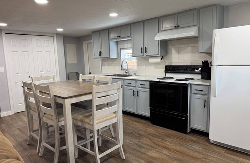 Graford House | Zeke’s Retreat - Possum Kingdom - Rocker B Ranck