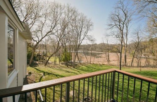 Minnetonka House | "Zen Den" on the Lake by Roxy Rentals