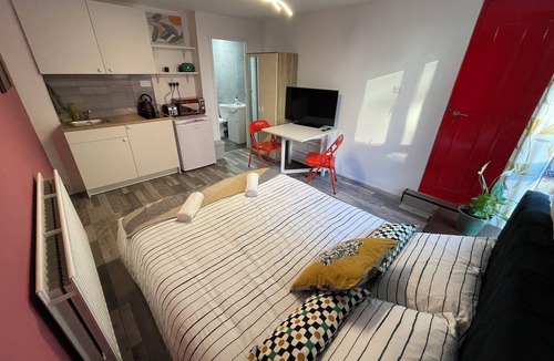 Finsbury Park Apartment | Zen Den Studio #2