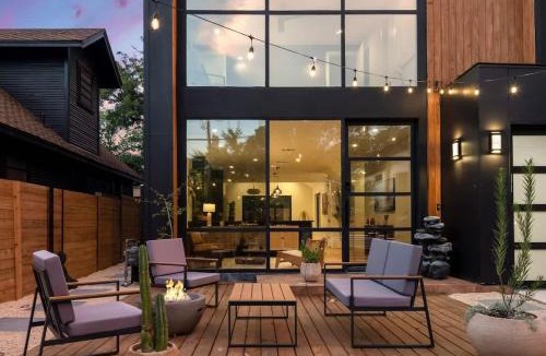 Holly House | Zen Haus East Austin Spa Retreat Pool Sauna Gym