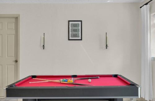 West Little River House | Zen House Miami - Modern 2BR Home with Pool Table, Ping Pong and Patio