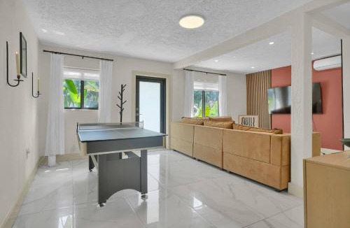 West Little River House | Zen House Miami - Modern 2BR Home with Pool Table, Ping Pong and Patio