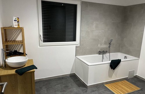 Crehange House | Zen Lonora B&B