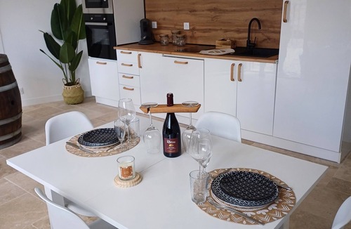 Distre House | Zen & Love gîte with private 4-person spa