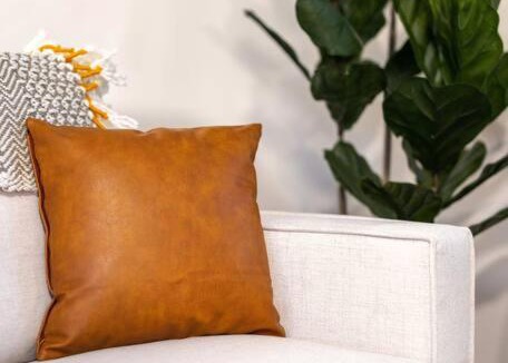 Detroit - Shoreway Apartment | Zen Retreat! Premium WIFI + Arcade + Free Parking