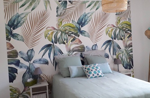 La Vraie-Croix Bed & Breakfast | Zen Room Near Vannes