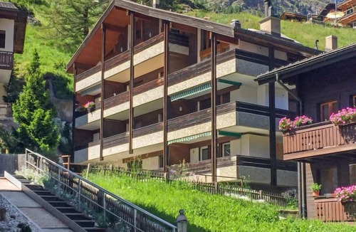 Zermatt Apartment | Zen Stecken A by Interhome