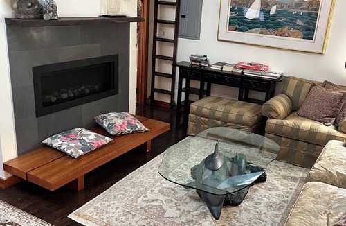 Marblehead Condo | Zen vacation in historic Marblehead