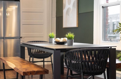 Maisonneuve Apartment | Zena Habitat III | Parking | Wifi | Work-desk | Arcade | AC