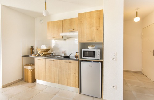 Villeneuve-les-Avignon Apartment | Zenao Appart'hôtels Villeneuve-lès-Avignon