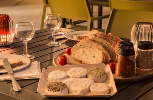 Villeneuve-les-Avignon Apartment | Zenao Appart'hôtels Villeneuve-lès-Avignon