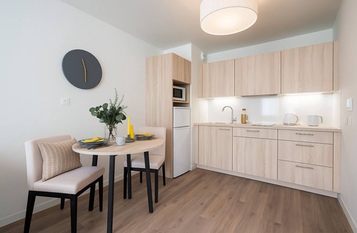 Flers-Breucq Apartment | Zenao Appart'hôtels Villeneuve d'Ascq