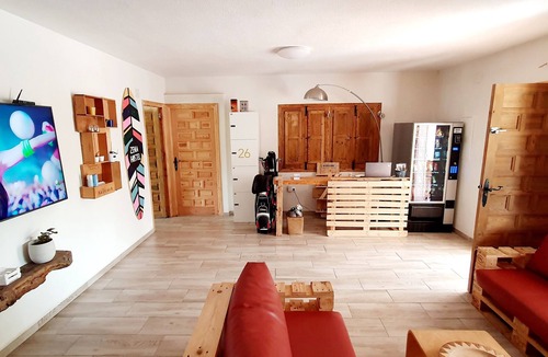 Playa Flamenca Hostel | ZENIA HOSTEL