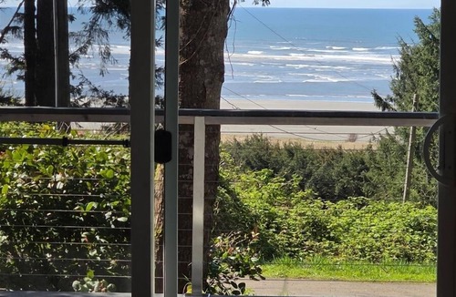 Copalis Beach House | Zenith at Copalis Rocks - Unsurpassed Ocean View