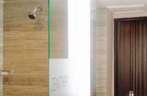 Baubau Hotel | Zenith Premiere Hotel Baubau