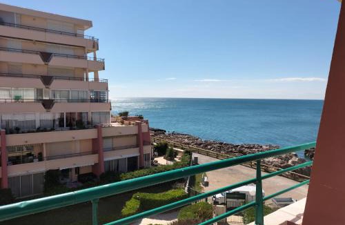Sete Apartment | Zenitude Corniche charmant studio cabine vue mer