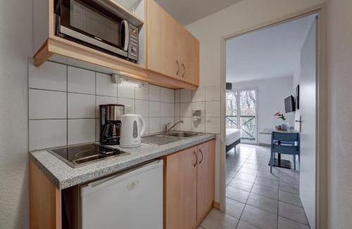 Divonne-les-Bains Apartment | Zenitude Hôtel-Résidences Divonne L'Orée du parc