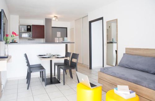 Divonne-les-Bains Apartment | Zenitude Hôtel-Residences Divonne La Versoix
