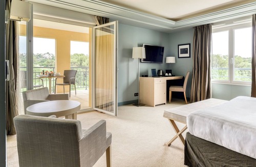 Juvignac Hotel | Zenitude Hôtel Résidence Juvignac