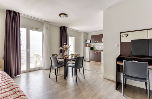 Beziers Hotel | Zenitude Hôtel Résidences Beziers Centre