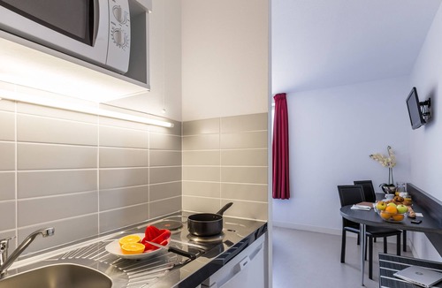 Croix de Pierre - Route d'Espagne Apartment | Zenitude Hôtel - Résidences Toulouse Fluvia