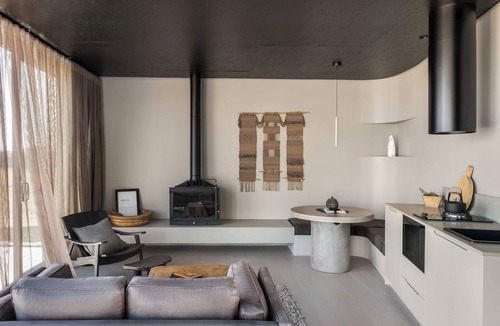 St Fillans Villa | Zensi Retreat - Villa