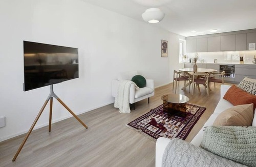 Oerlikon Apartment | Zentrale Wohnung in Zürich Oerlikon! (301)