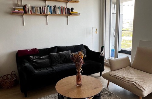 Batignolles Apartment | Zentrales Pariser Familienapartment mit Balkonen. Direkte Metro von Orly Airport